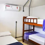 Havaí Atlantico Hostel e Pousada